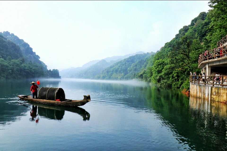行走在路上寻找诗和远方,行走中有诗和远方
