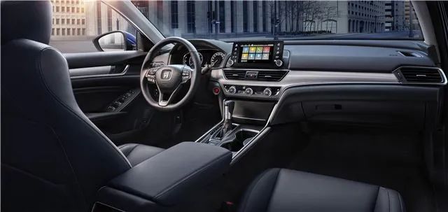 十代半代雅阁推荐哪款,十代雅阁哪一款比较好