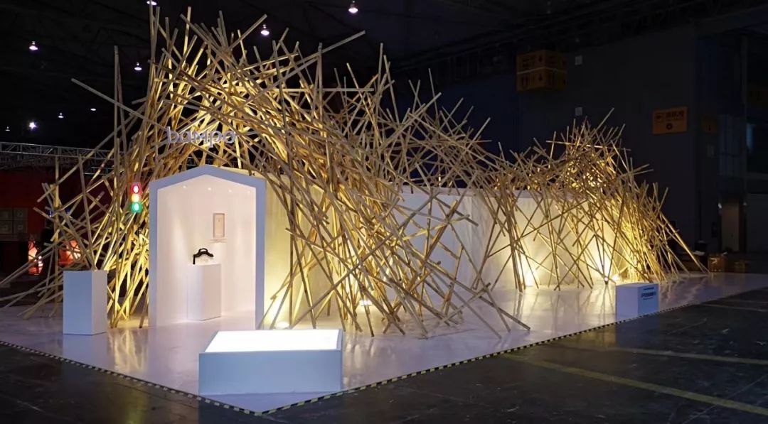 国内艺术圈抄袭事件,非遗艺术做首饰被抄袭毕业设计