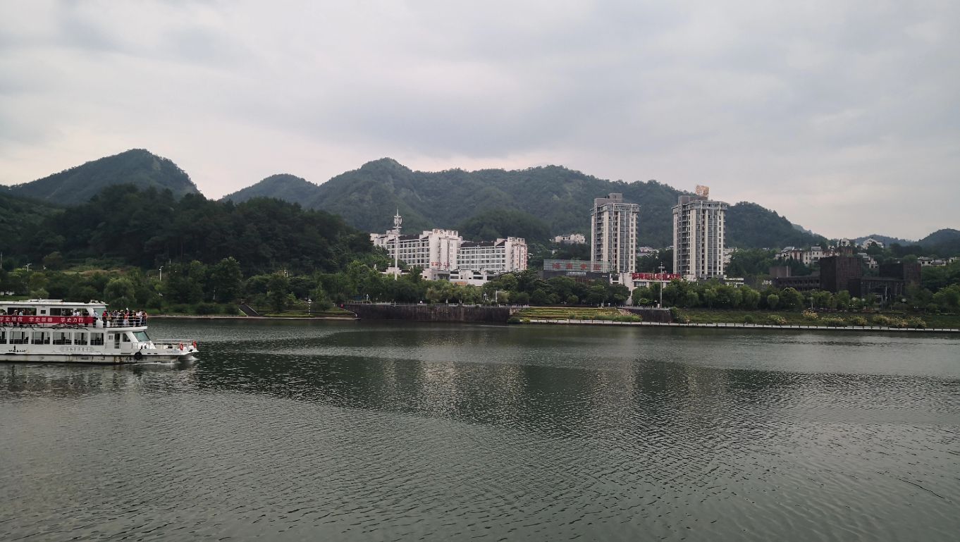 婺源黄山千岛湖五日游报价及攻略,黄山歙县旅游攻略一日游多少钱