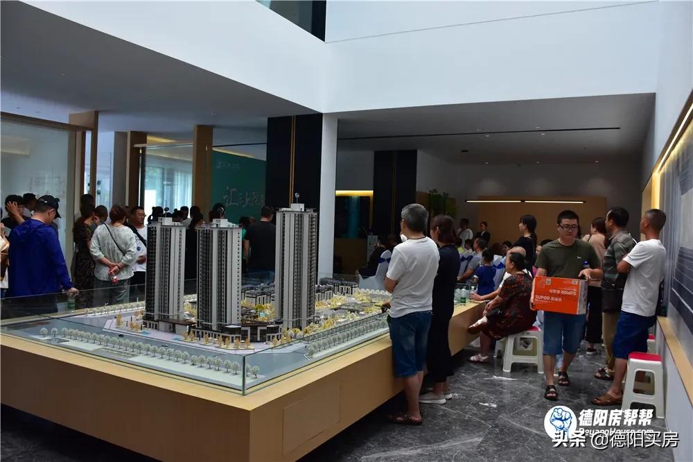 还没交房就开始体验验房，德阳这家开发商“胆大包天”？