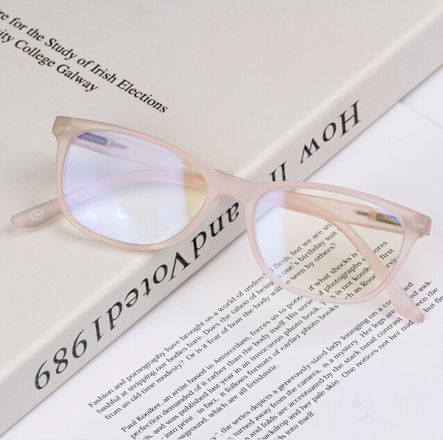 薇娅合作眼镜,薇娅隐形眼镜