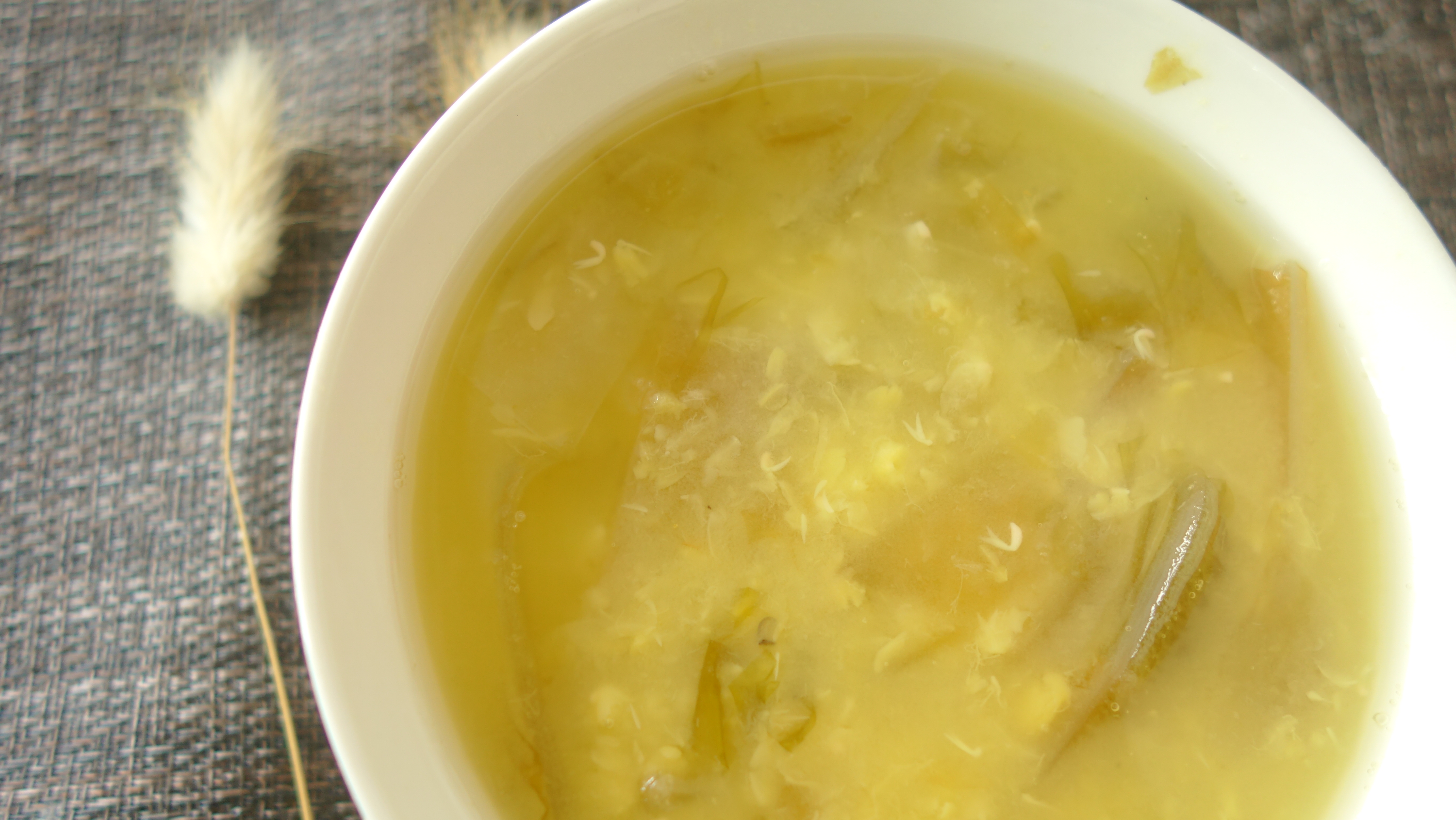 绿豆沙怎么煮才好吃,绿豆沙用电饭煲煮多久放多少水