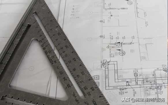 建筑工程材料签证单的规定,工程签证单后都应该附哪些材料
