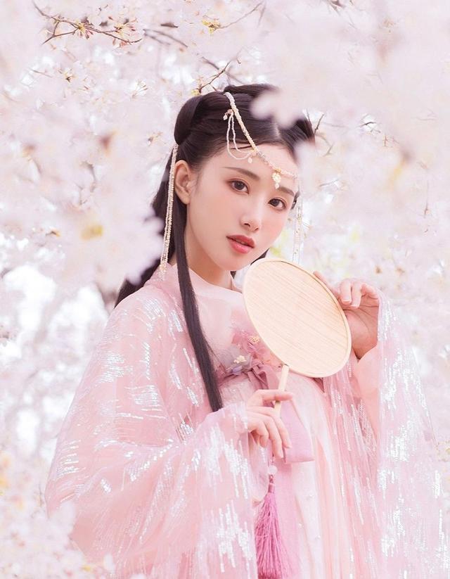 酒泉子诗词全集,酒泉子诗词全文