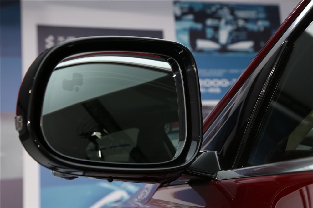 昆明秋名山弯道超车小试捷豹xel,彩云之巅抢先试驾全新捷豹xel