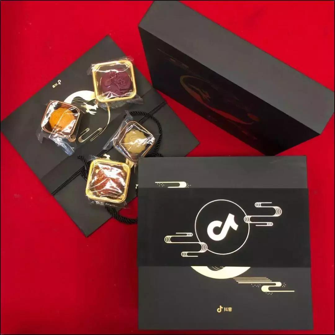 涓鏈堥ゼ姣旀嫾,鍏徃涓鏈堥ゼ绂忓埄姣旀嫾