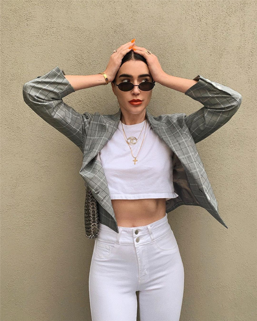 西装外套又长又宽怎么穿,西装外套怎么选越短越时髦