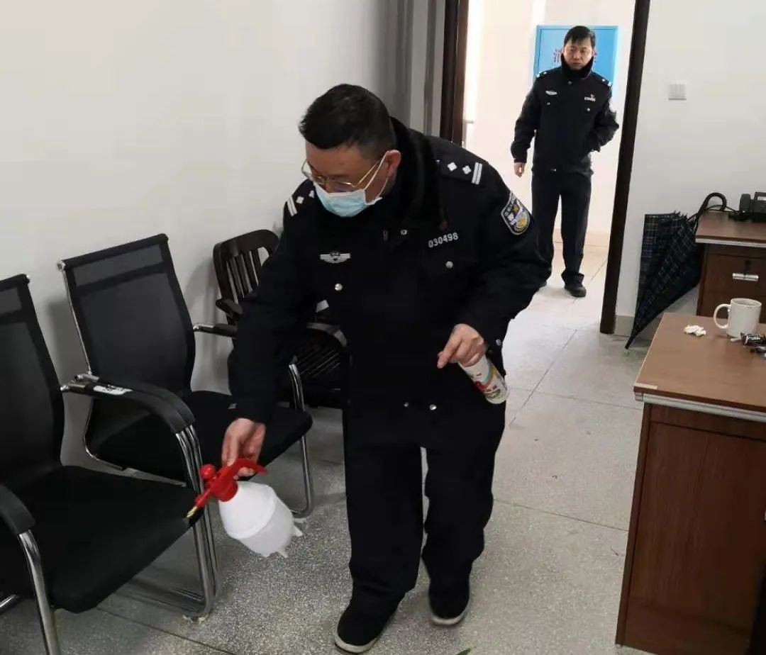 【战时政治建警】高墙内的医者周宇波