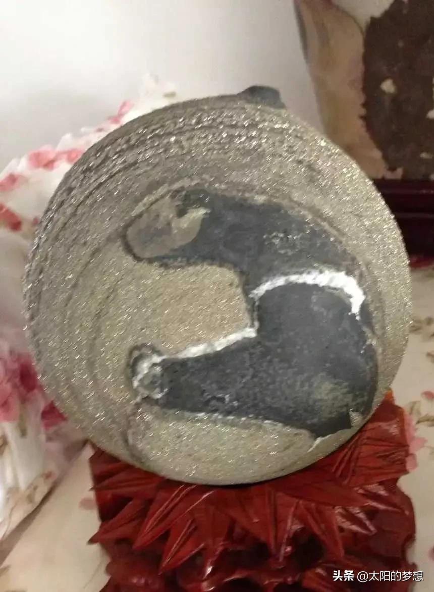 奇石是天然的艺术品,奇石珍品神奇石头