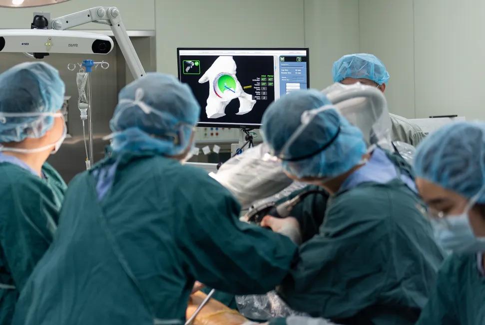 人工关节降价,人工关节集采后降价