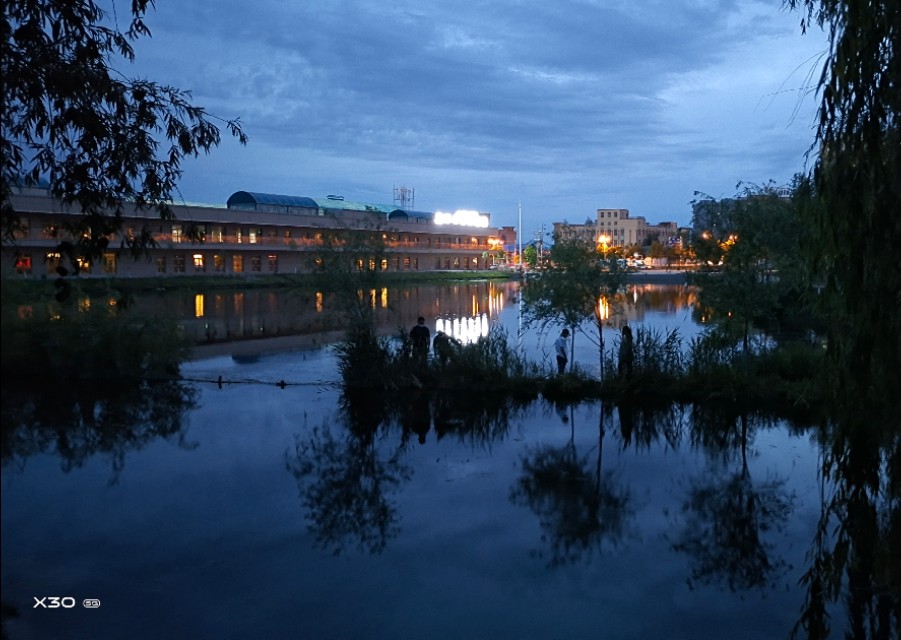 去伊犁的汉人街,不到喀什不算来过新疆