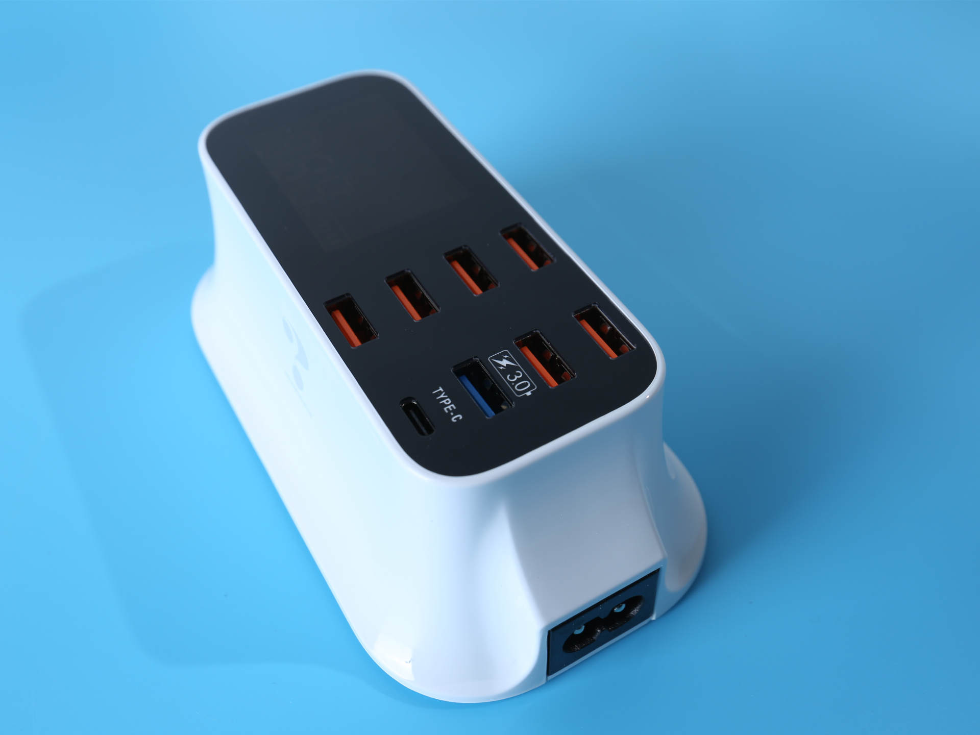 多口usb充电器测评,图欧索四合一无线充电器