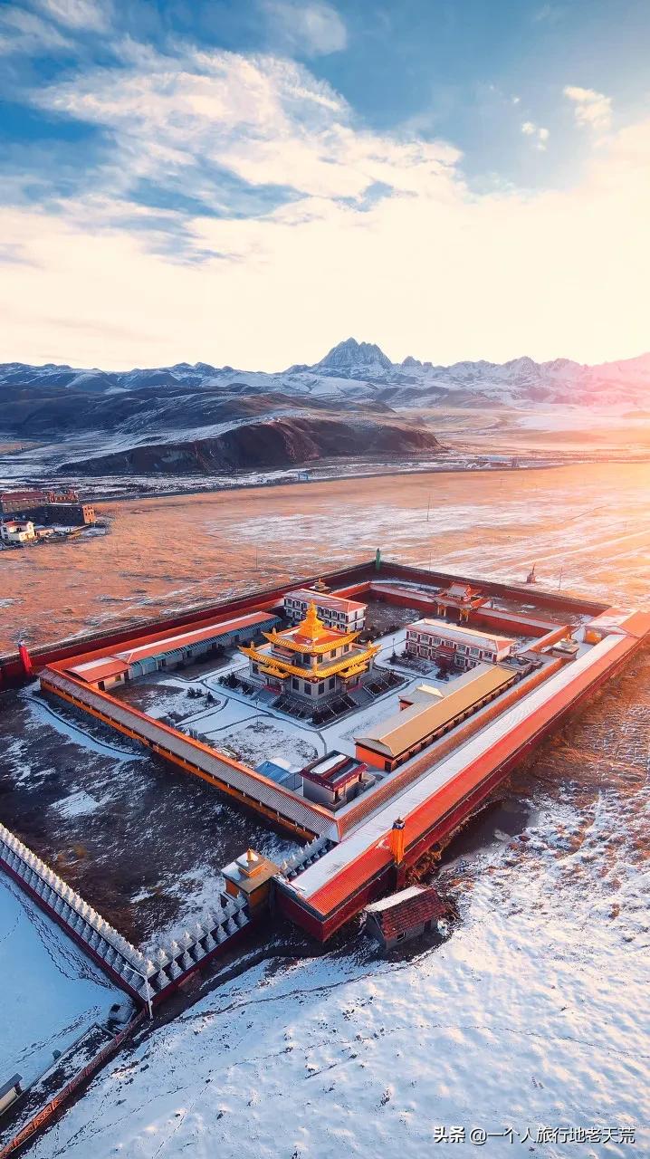 忽然想去自驾游了,想去川西看星空