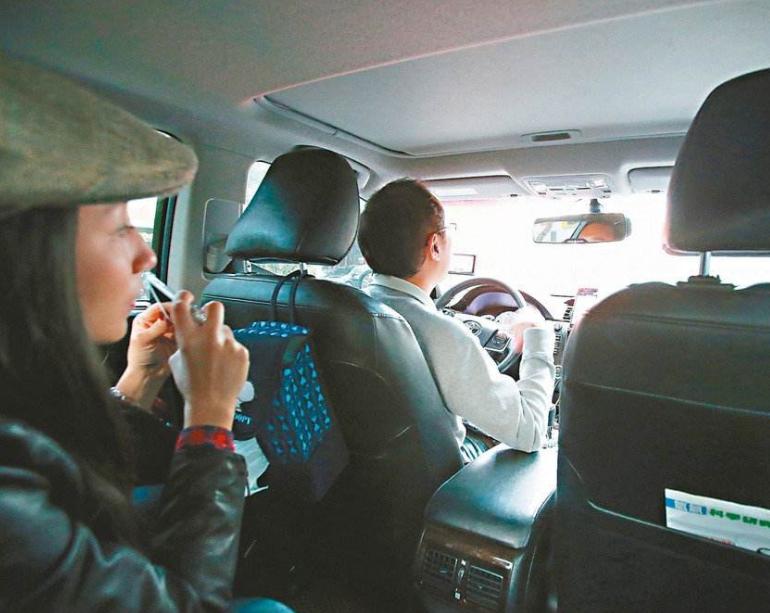 如何用自己私家车赚钱,如何利用私家车合法挣钱