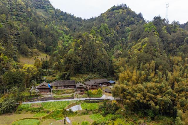 小南海地震遗址天气,这个地方为啥叫葫芦岛