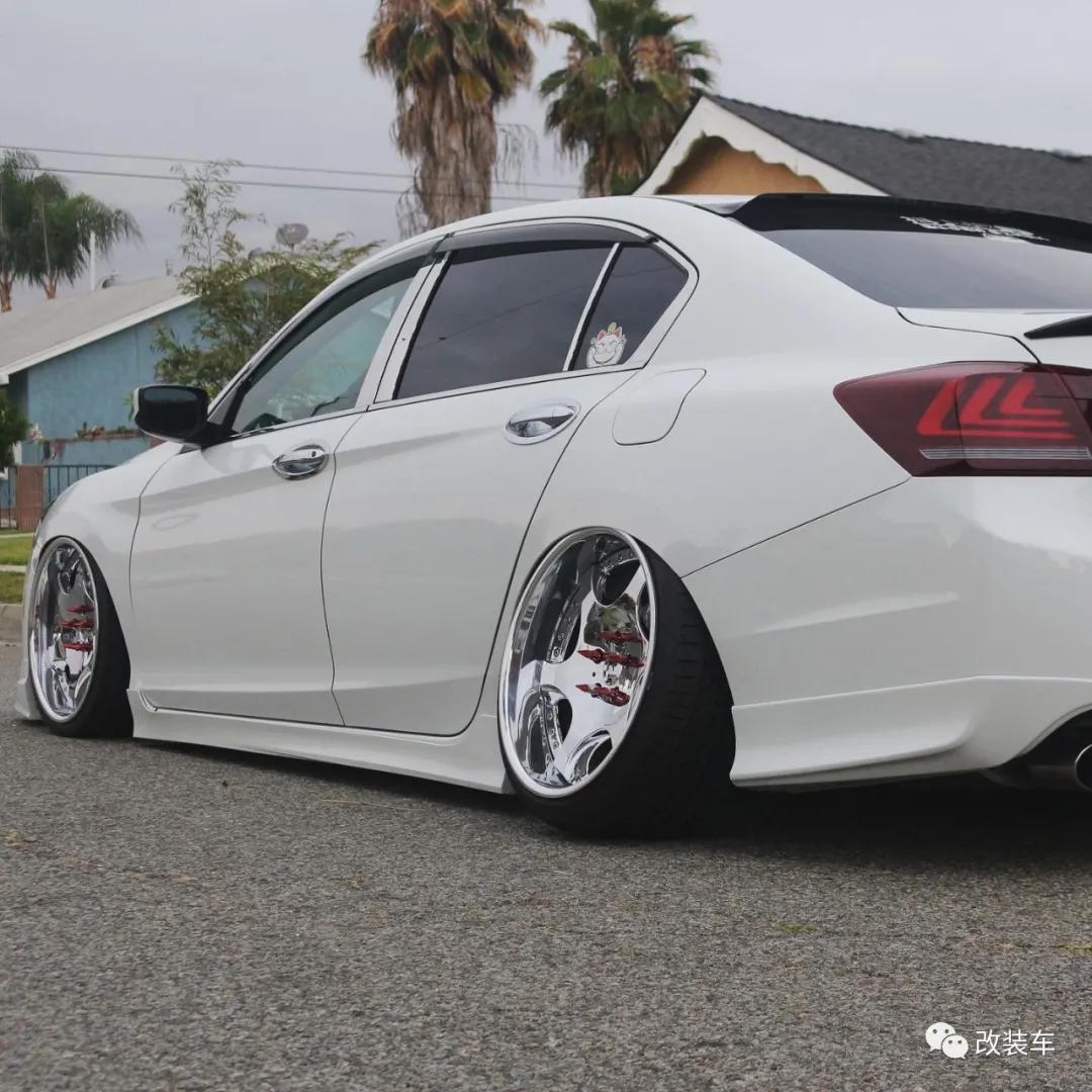 ​嫌代步用的九代雅阁太平淡，换上气动后秒变街头最帅姿态*党**