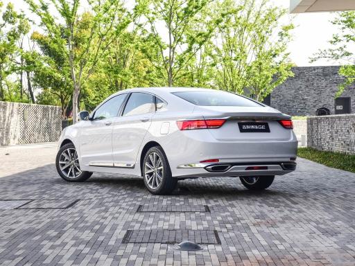 最不保值的插电混动车,经济便宜又实惠的插电混动车