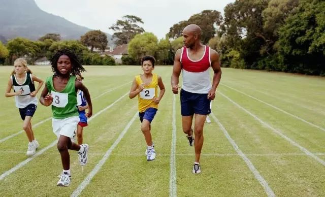 从足球看日本和中国体育,从足球看中国