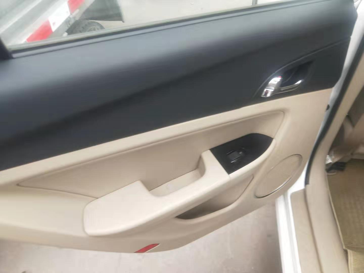 独立悬挂，电动座椅，质量可靠，带商业险，胖哥这算是捡漏了吗？