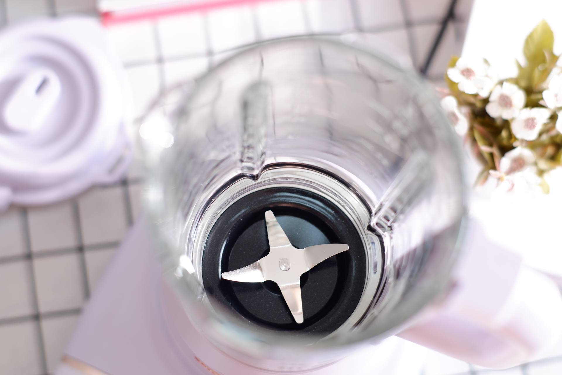 小破壁机是大宇好还是七彩叮当好,七彩叮当破壁机多少钱一台