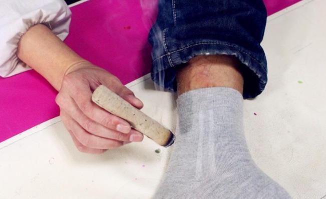 手脚冰凉面色暗黄是怎么调理,手脚冰凉气色差怎么调