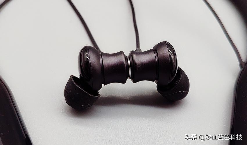 勒姆森头戴式蓝牙耳机测评,勒姆森蓝牙耳机好用吗