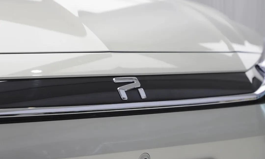 哈弗h69落地价多少钱,哈弗h69万出头有哪一款