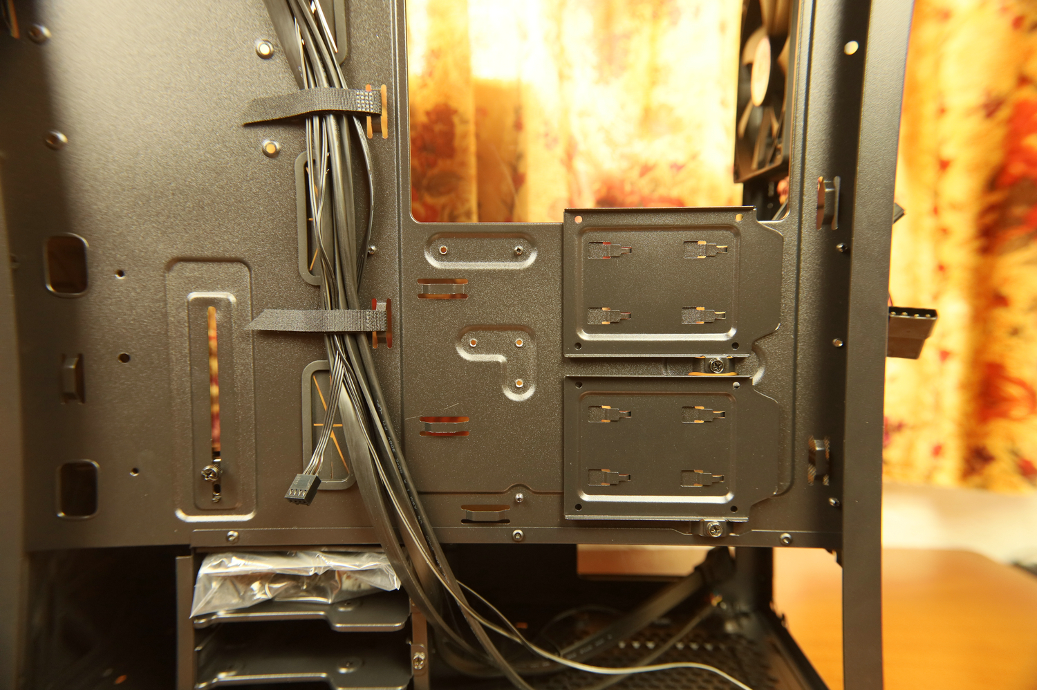 九州风神玄冰50机箱装机体验,九州风神460机箱