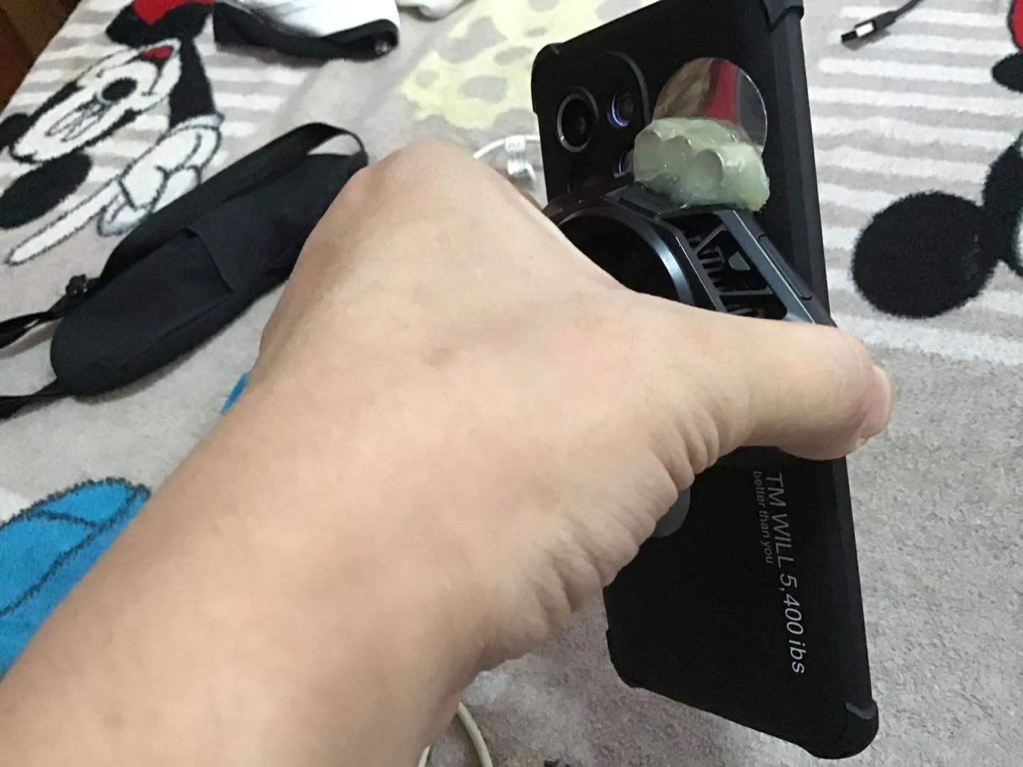 小米11ultra磁吸背夹,小米11ultra散热背夹好用吗