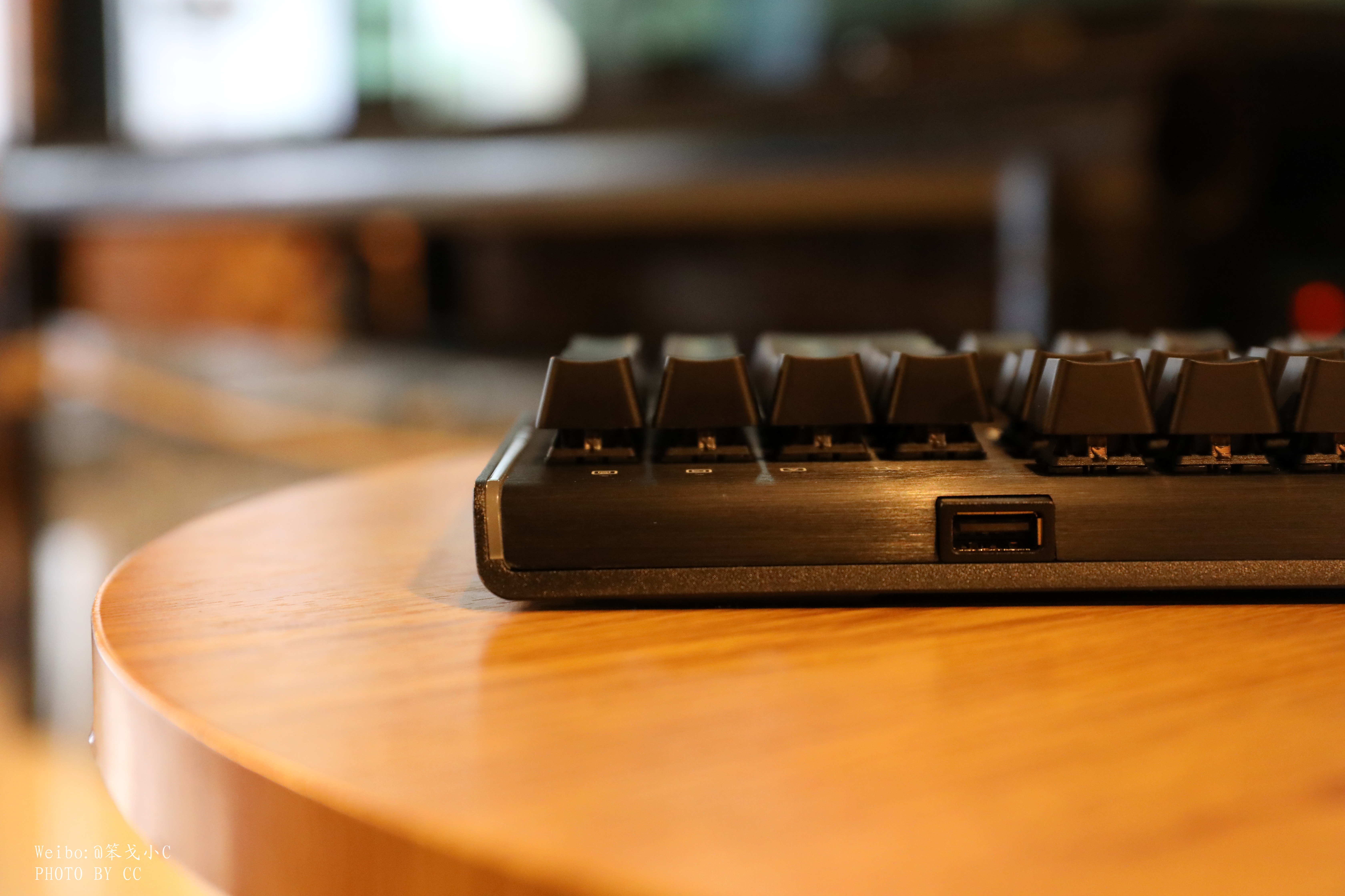 100元黑轴键盘推荐,cherry红轴机械键盘推荐