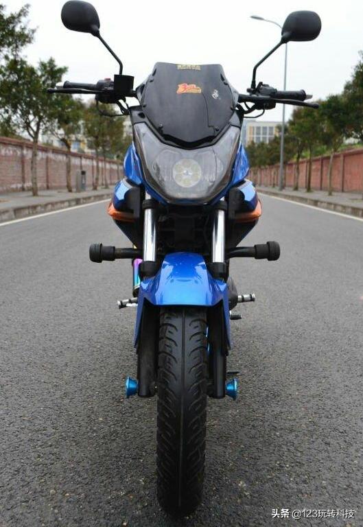 进口雅马哈fz8800街车,入门街车看着大气