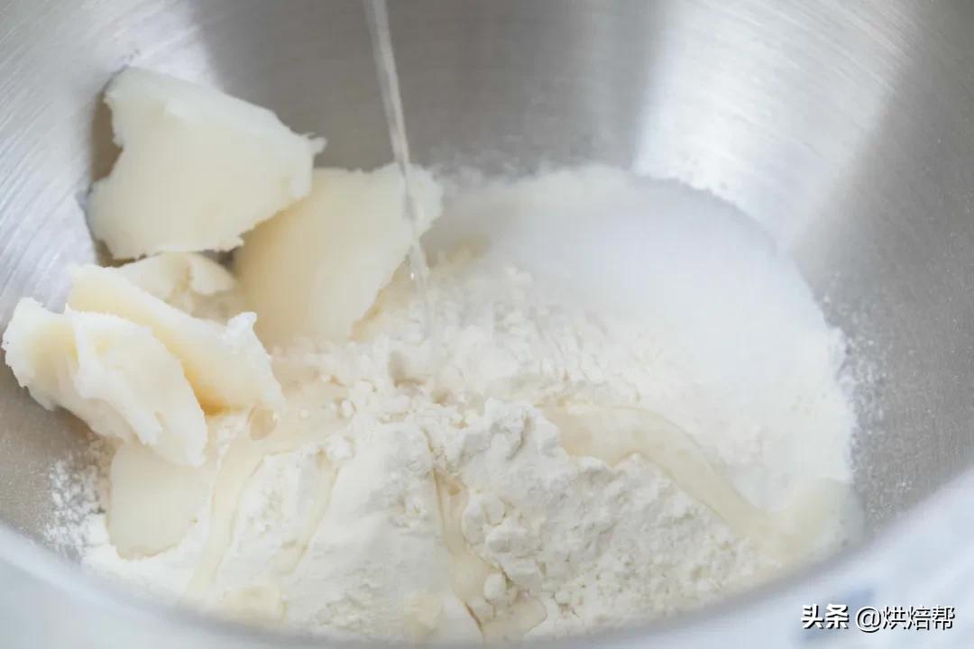 云南鲜花饼正宗做法花生油,云南正宗鲜花饼做法