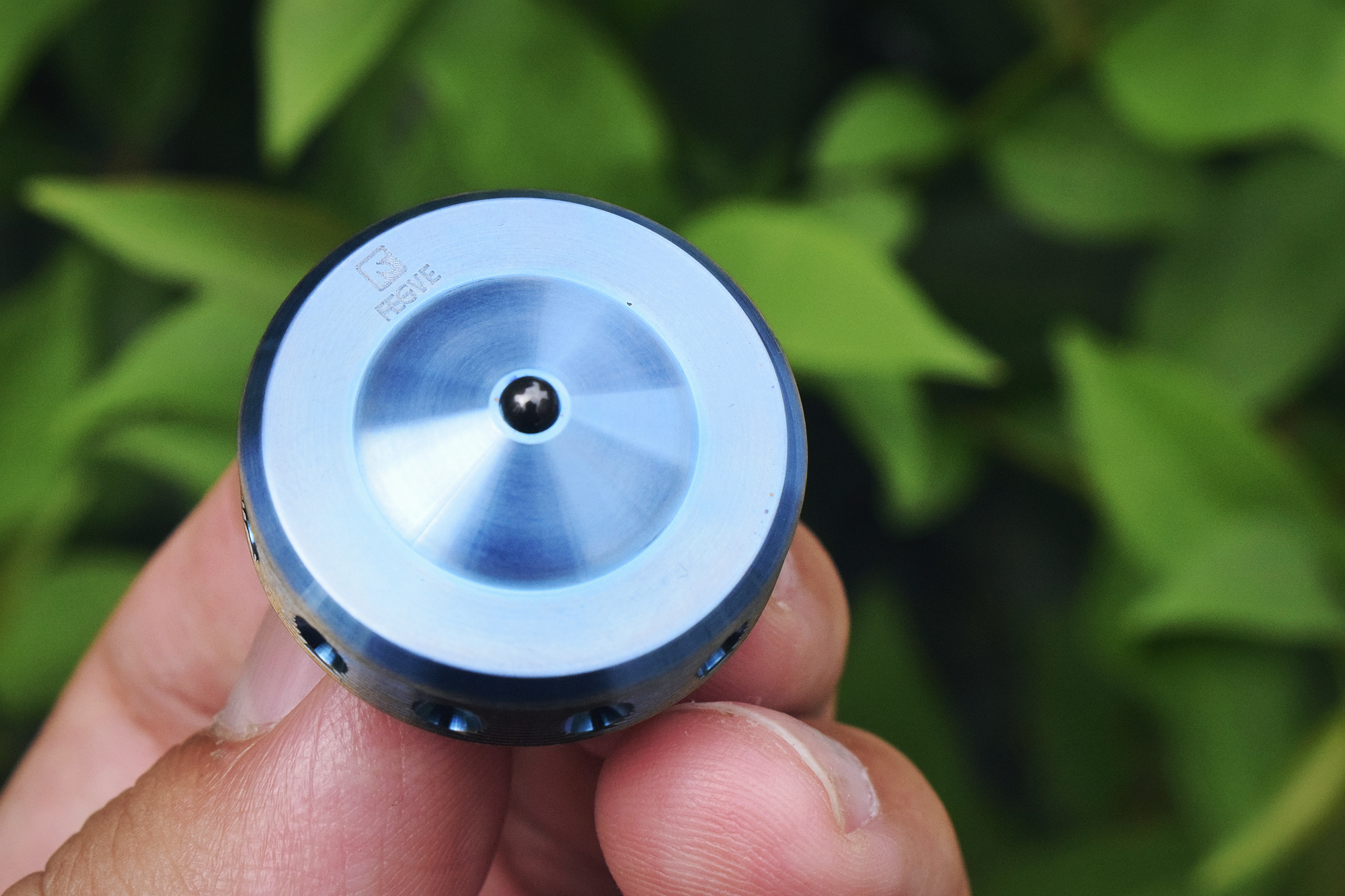 旋转在梦境与现实间！——FEGVE斐戈定心2手捻陀螺赏玩