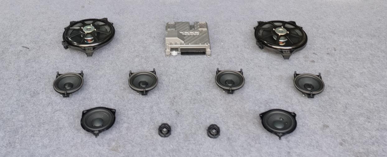 来感受一下梅赛德斯奔驰柏林之声,梅赛德斯eqs柏林之声