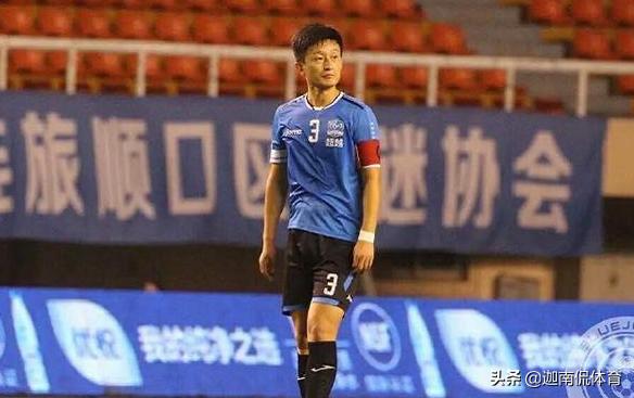 中国体坛被国家队开除的3位巨星,足坛退役后最惨的球星