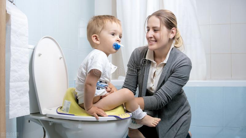 宝宝的便便正常吗?如何区分正常的便便和腹泻?