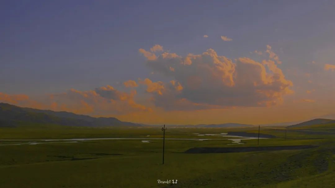 超好看的电脑壁纸来啦,找到一个很好看的电脑壁纸