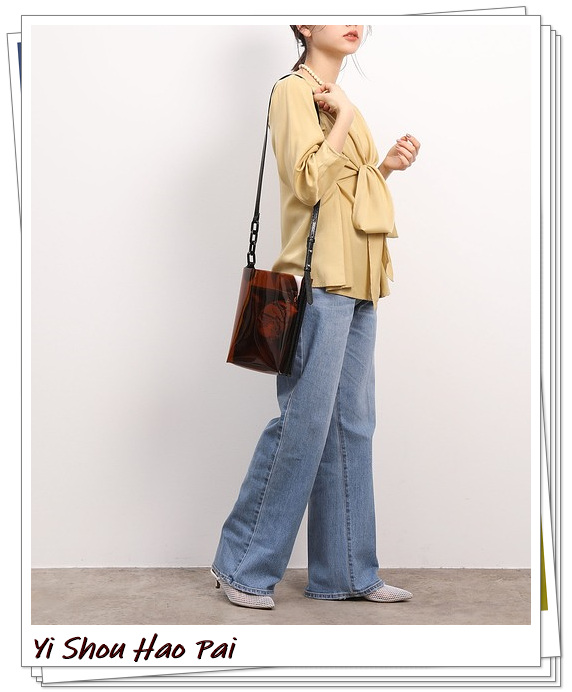 pvc材质的包包和牛皮包哪个好,2020夏季流行包包女包