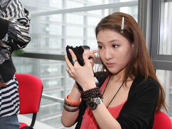 几年不见，炫富女郭美美现在怎么样？