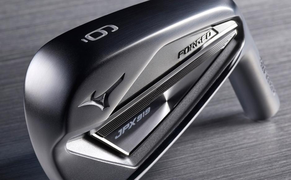 尴尬的顶级跑鞋品牌：在国外名声显赫，在国内被误认为是鸿星尔克