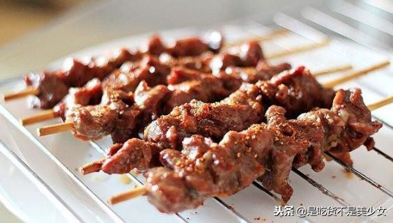 羊肉串最好吃的15种做法，一上桌全家都抢着吃，学会秒变大厨