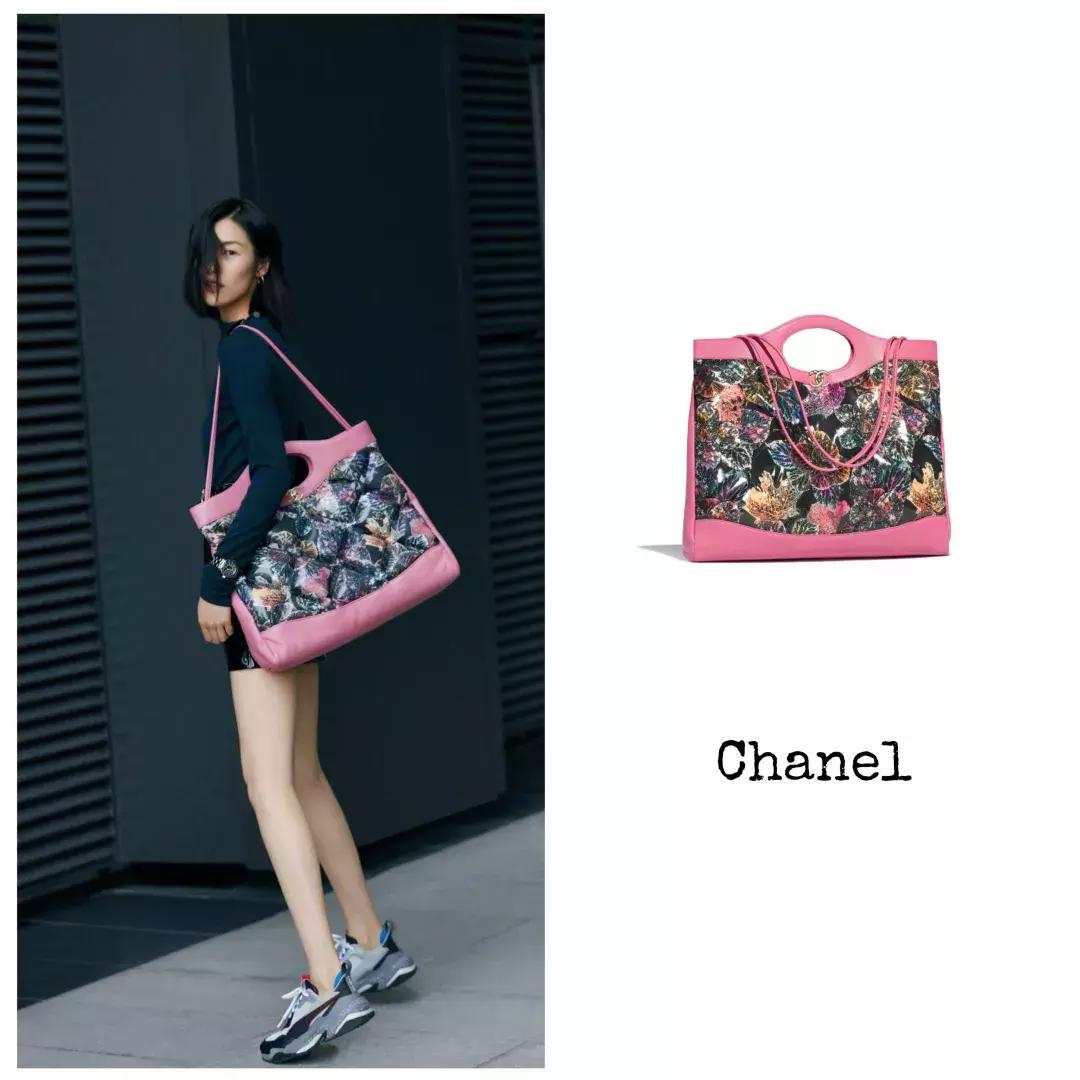 大表姐刘雯和香奈儿,大表姐刘雯的包