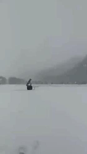 初雪不浪漫了！河南的雪真的“掺假”了吗？