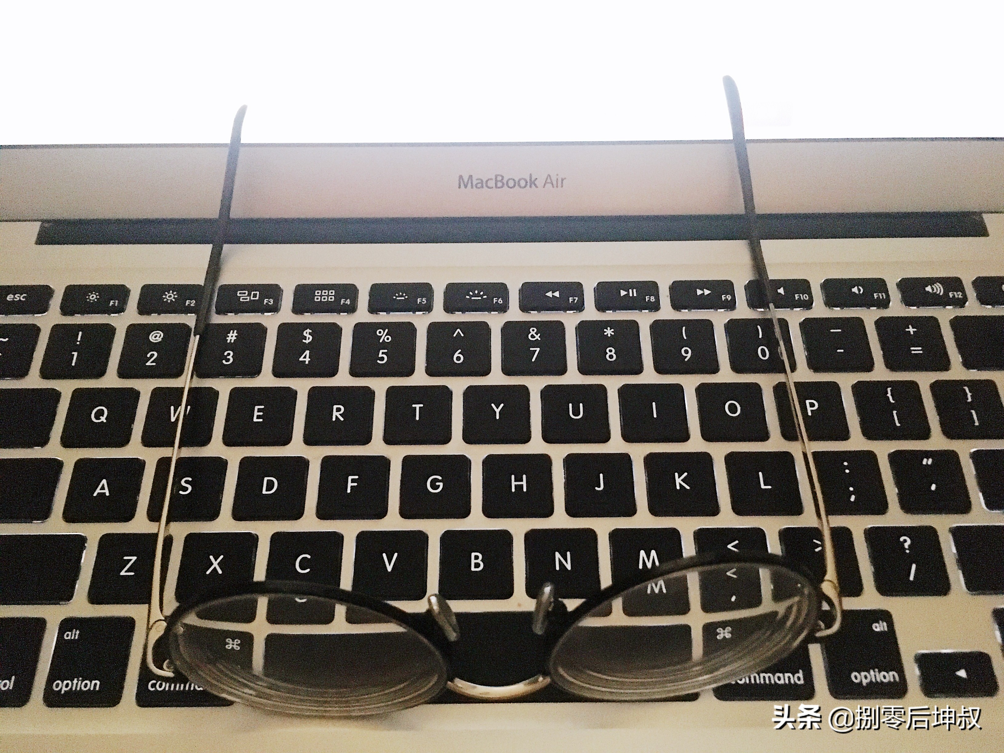 光明眼镜店与大明眼镜店哪个便宜,南京老字号眼镜店