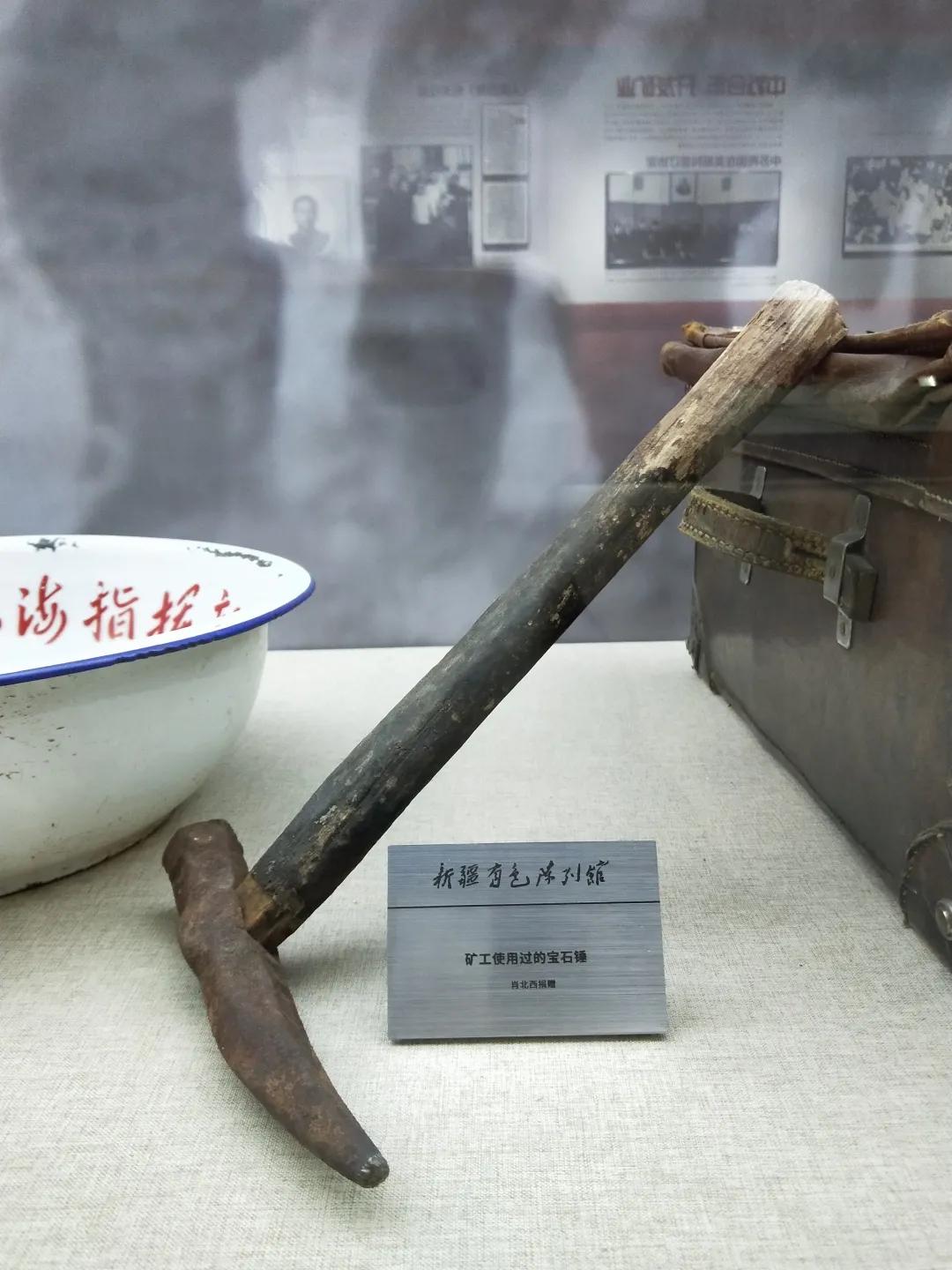 老物件成精故事,一个老物件的故事