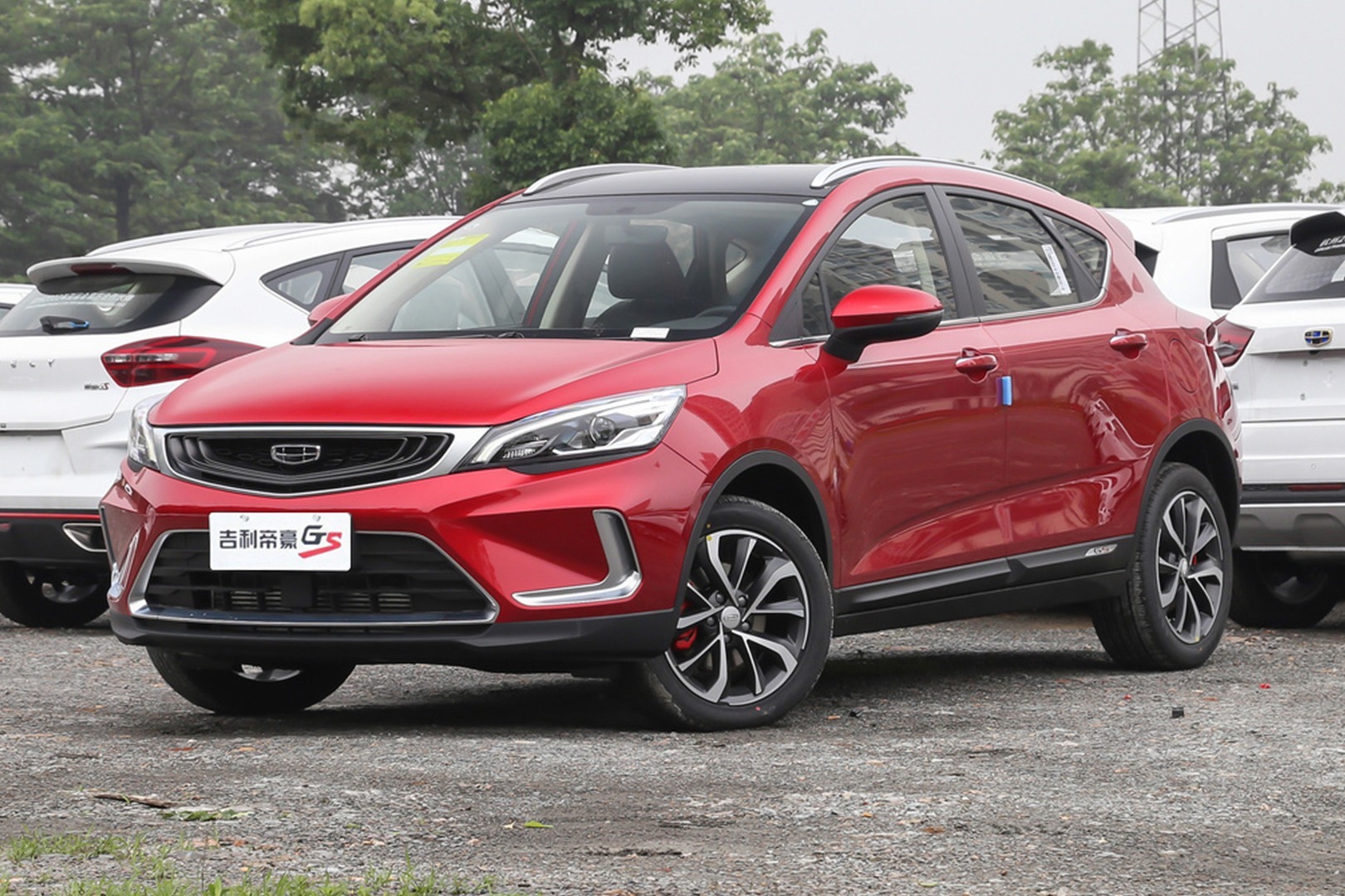 吉利跨界suv新帝豪gs全面升级,老当益壮的车型