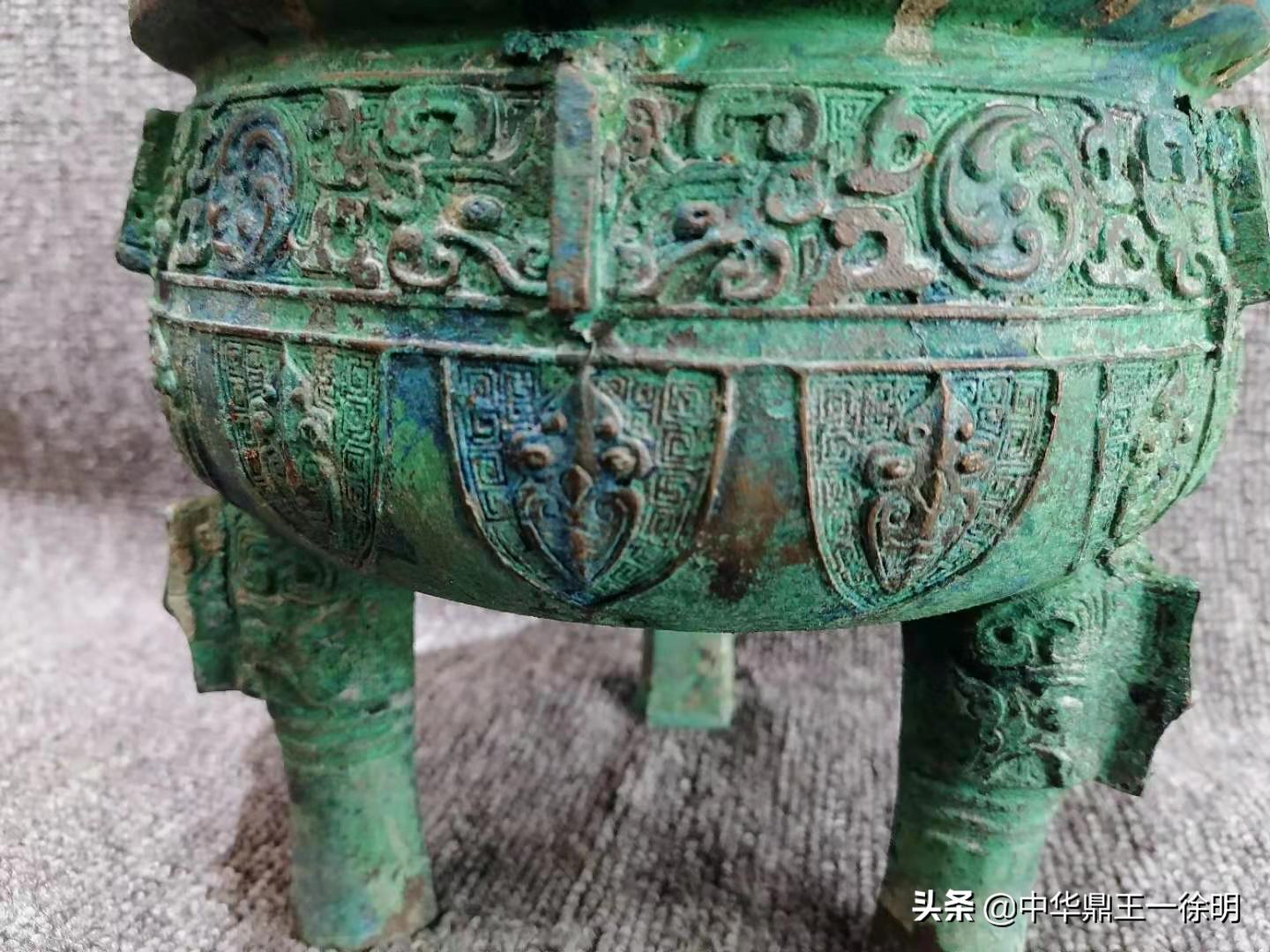 商代凤鸟,商代凤鸟佩风格