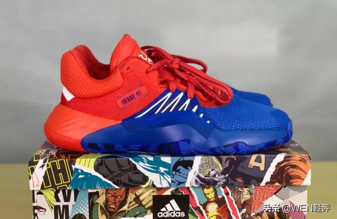 小体重打球该买什么鞋,小体重买羽毛球鞋应该注意什么