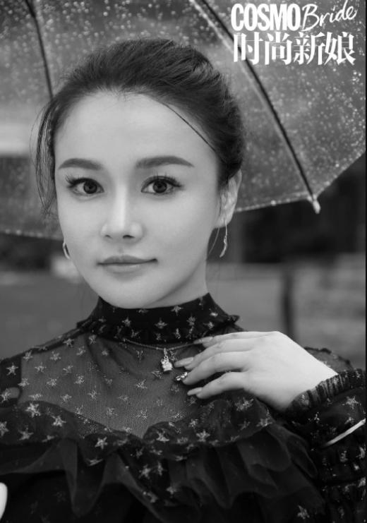 邹市明冉莹颖冬日机场照,邹市明冉莹颖恩爱瞬间